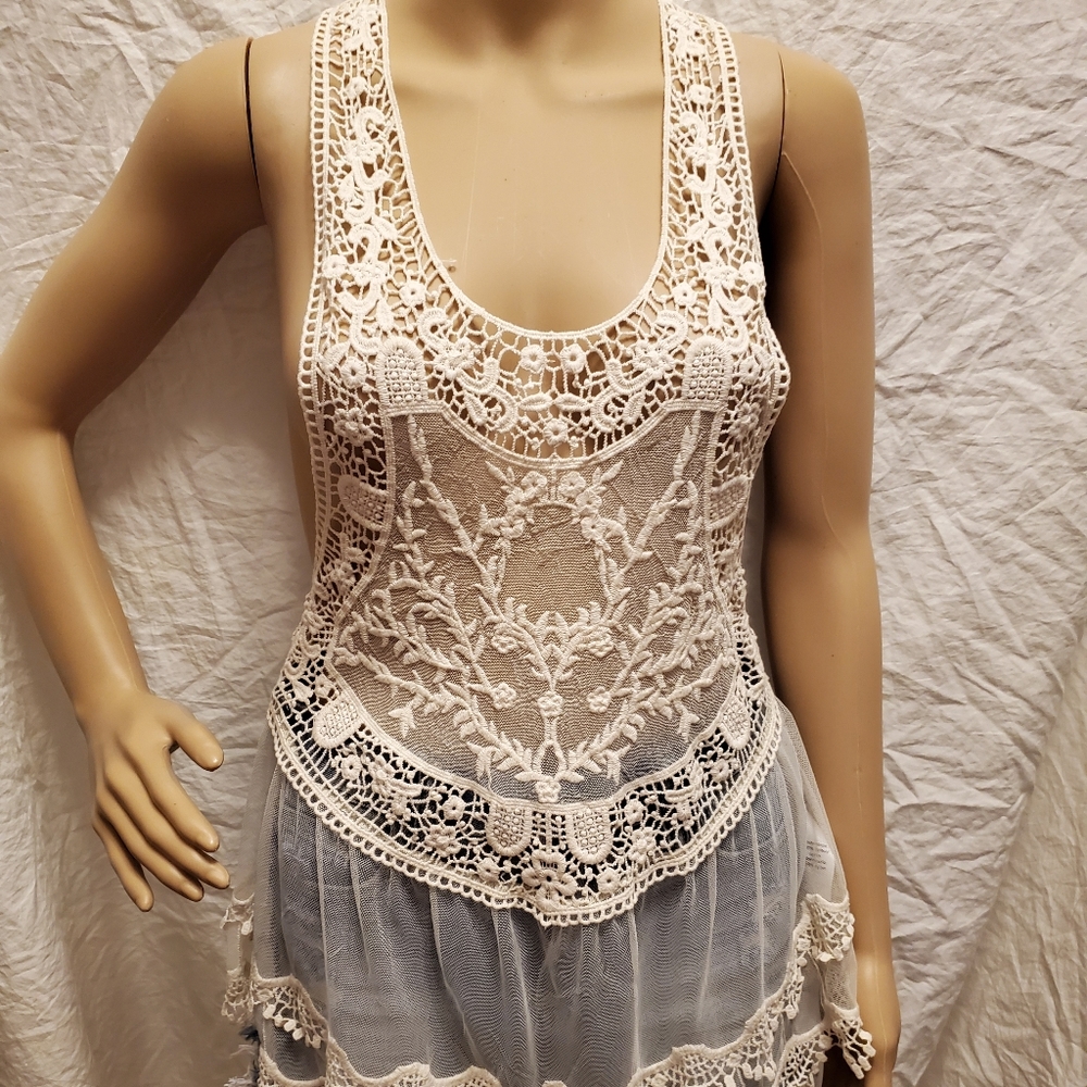 Lace tank